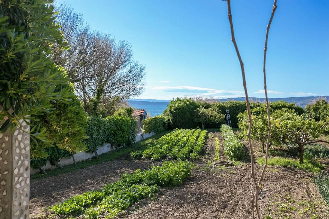 Apartments By The Sea Kastel Stafilic, Kastela - 21145