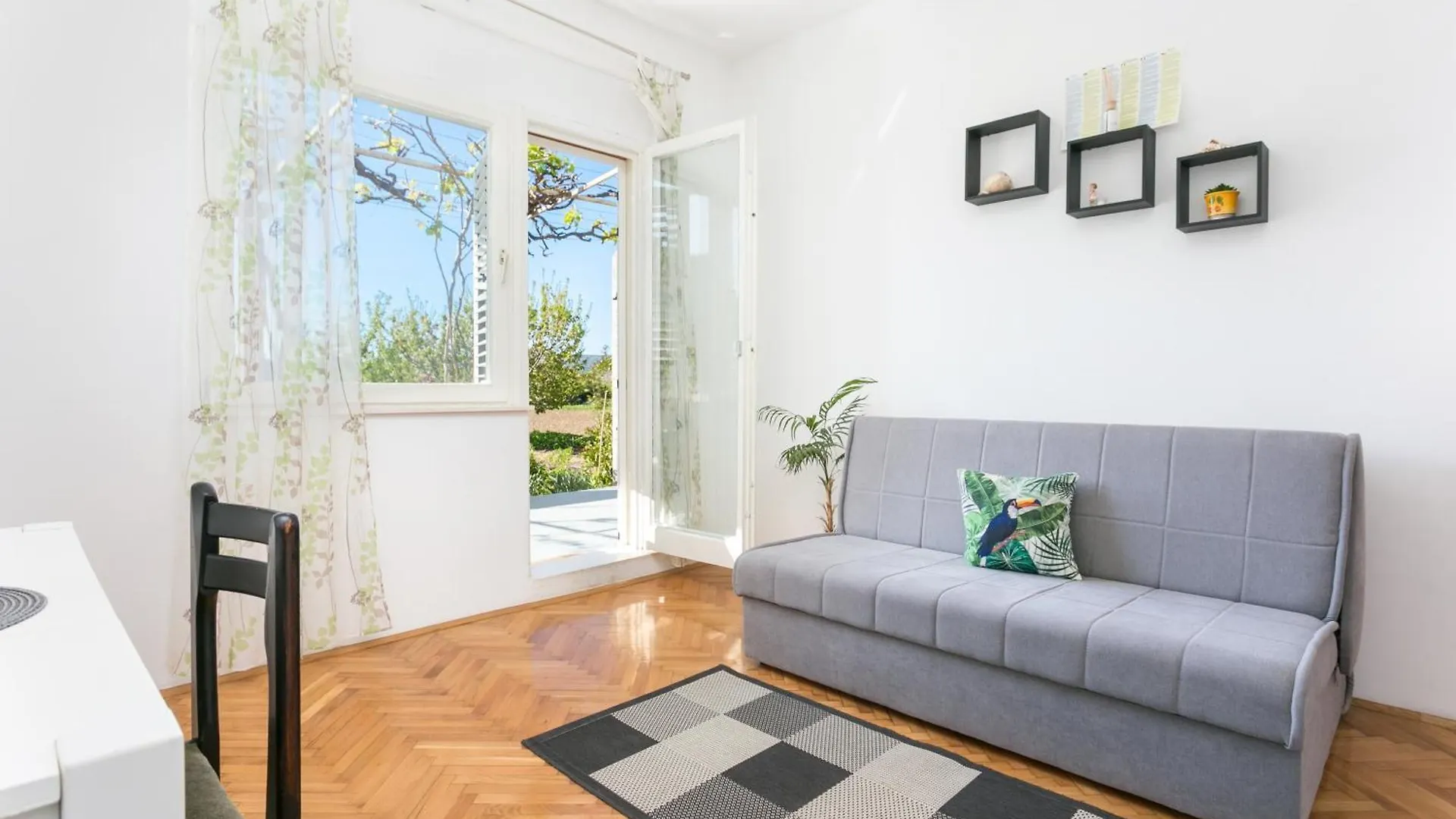 Apartments By The Sea Kastel Stafilic, Kastela - 21145
